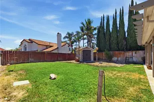 27041 Ravenhill Ct, Temecula, CA 92591 - Photo 2