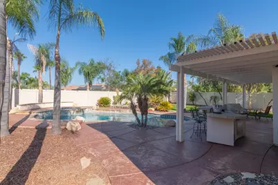 37781 Rushing Wind Court, Murrieta, CA 92563 - Photo 42