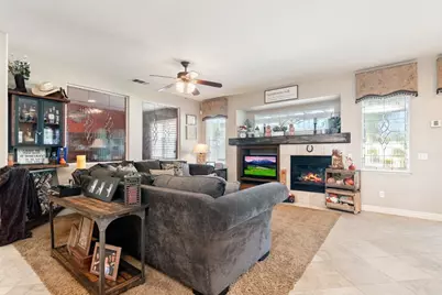 37781 Rushing Wind Court, Murrieta, CA 92563 - Photo 8