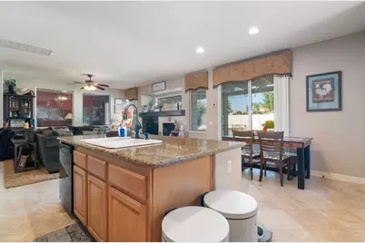 37781 Rushing Wind Court, Murrieta, CA 92563 - Photo 12