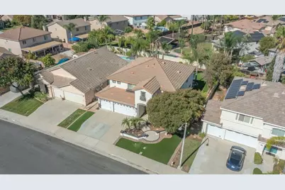 37781 Rushing Wind Court, Murrieta, CA 92563 - Photo 44