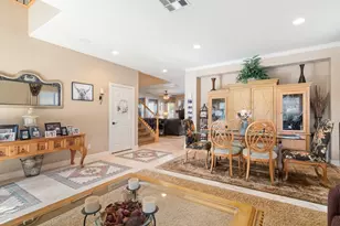 37781 Rushing Wind Ct, Murrieta, CA 92563 - Photo 6