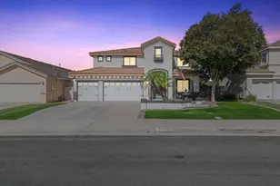 37781 Rushing Wind Ct, Murrieta, CA 92563 - Photo 2