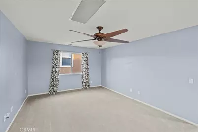 36033 Fresno, Winchester, CA 92596 - Photo 32