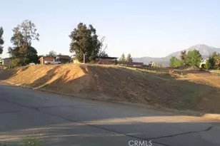 12431 8th, Yucaipa, CA 92399 - Photo 2