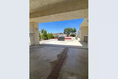 1295 S Cawston Avenue, Hemet, CA 92545 - Photo 32