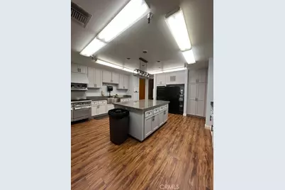 1295 S Cawston Avenue, Hemet, CA 92545 - Photo 10