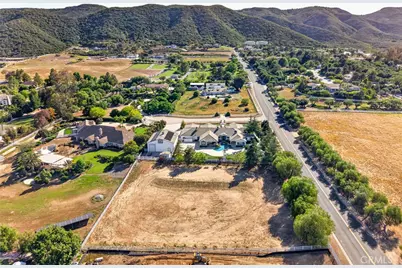 25016 Trilogy Trail, Murrieta, CA 92562 - Photo 8