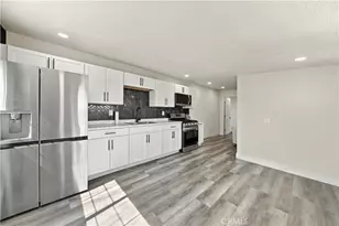 41870 B St, Murrieta, CA 92562 - Photo 24