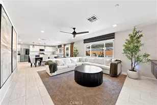 29281 Glass Mountain Ct, Winchester, CA 92596 - Photo 10
