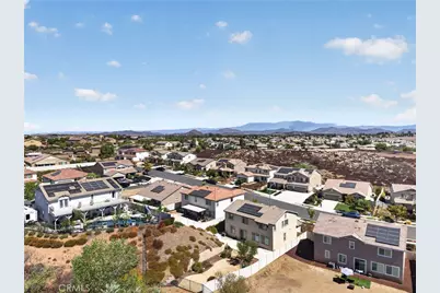 34136 Thistlewood Avenue, Murrieta, CA 92563 - Photo 58