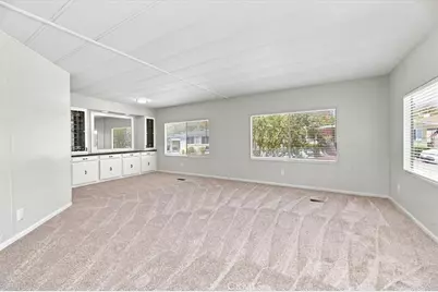 31130 S General Kearny Road #176, Temecula, CA 92591 - Photo 8