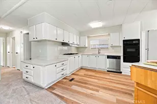 31130 S General Kearny Rd, Temecula, CA 92591 - Photo 14