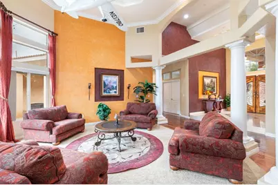 947 W Commonwealth Avenue, Hemet, CA 92543 - Photo 8