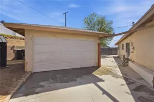 8476 Colorado, Riverside, CA 92504 - Photo 42