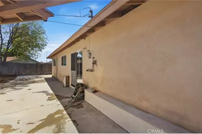 8476 Colorado, Riverside, CA 92504 - Photo 44