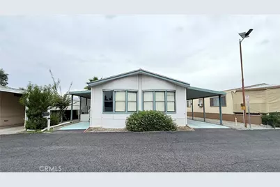 530 W Devonshire #36, Hemet, CA 92543 - Photo 2