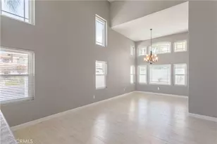 39414 Salinas Dr, Murrieta, CA 92563 - Photo 8