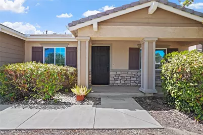 389 Suncup, Hemet, CA 92543 - Photo 2