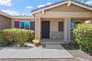 389 Suncup, Hemet, CA 92543 - Photo 2