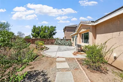 389 Suncup, Hemet, CA 92543 - Photo 34