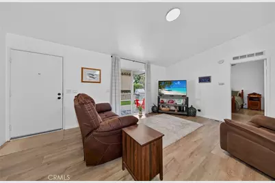 1250 N Kirby Street #194, Hemet, CA 92545 - Photo 4
