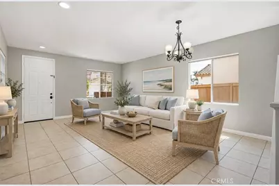 327 Alamo Way, Oceanside, CA 92057 - Photo 4