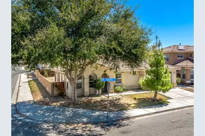 1863 Orchard Park Court, San Jacinto, CA 92583 - Photo 2