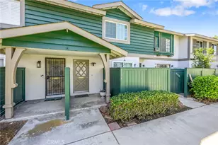 8174 Glengarry Green, Buena Park, CA 90621 - Photo 2