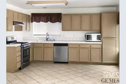 5906 California Spring, Bakersfield, CA 93313 - Photo 4
