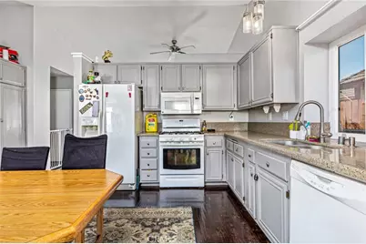 27528 Via Real, Menifee, CA 92585 - Photo 12