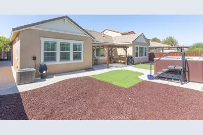 29656 Olympic Dr, Menifee, CA 92585 - Photo 32