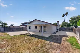 1141 Fallbrook Dr, Corona, CA 92878 - Photo 32