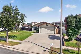1141 Fallbrook Dr, Corona, CA 92878 - Photo 38