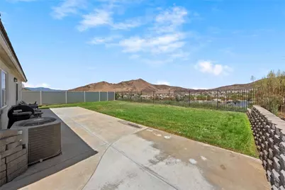35124 Sorrel, Lake Elsinore, CA 92532 - Photo 38