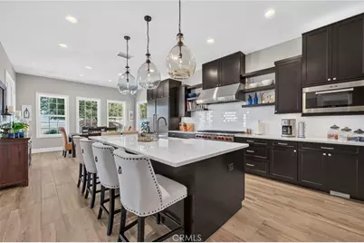 17650 Calle Pescar, Murrieta, CA 92562 - Photo 4