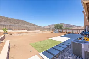 35712 Ginger Tree, Winchester, CA 92596 - Photo 28