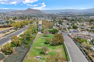 5760 Ave Juan Bautista, Riverside, CA 92509 - Photo 64
