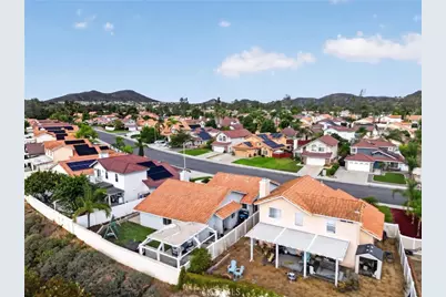39541 Country Mill Rd, Murrieta, CA 92562 - Photo 34