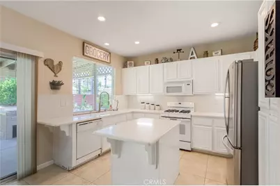 42904 Via Alhama, Temecula, CA 92592 - Photo 8