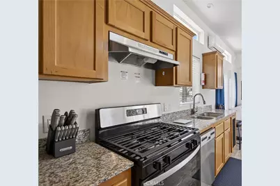 910 Deerwood, San Jacinto, CA 92583 - Photo 4