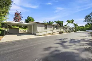 31130 S General Kearny Rd, Temecula, CA 92591 - Photo 12