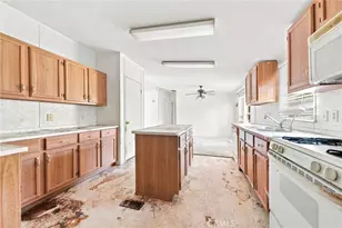 31130 S General Kearny Rd, Temecula, CA 92591 - Photo 30