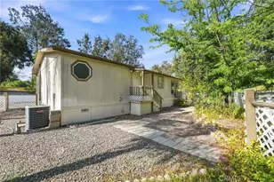 31130 S General Kearny Rd, Temecula, CA 92591 - Photo 16