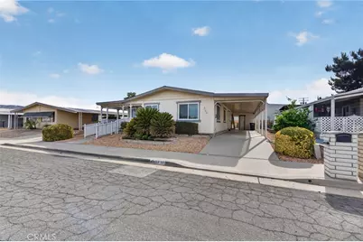 564 De Soto Drive, Hemet, CA 92543 - Photo 2