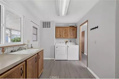 564 De Soto Drive, Hemet, CA 92543 - Photo 38