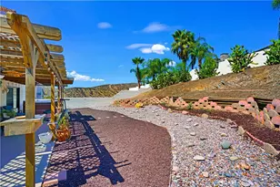 22024 Vacation Dr, Canyon Lake, CA 92587 - Photo 42
