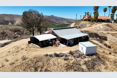 27750 Grant, Hemet, CA 92544 - Photo 18