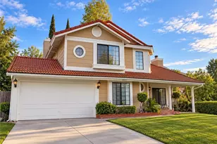30511 Bay Hill Dr, Temecula, CA 92592 - Photo 2