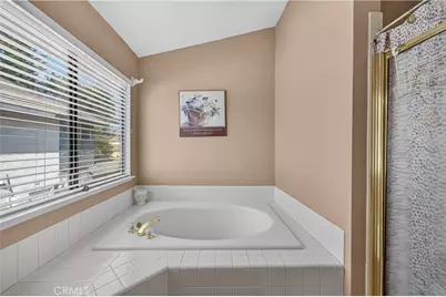 12813 Raenette, Moreno Valley, CA 92553 - Photo 34